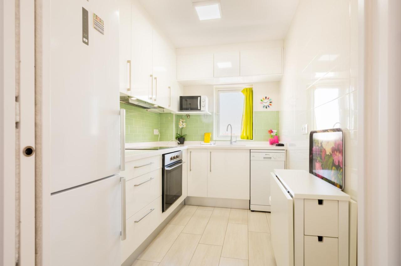 Wide And Colourful- 3Bd 1Bth- Triana Apartment Севиля Екстериор снимка