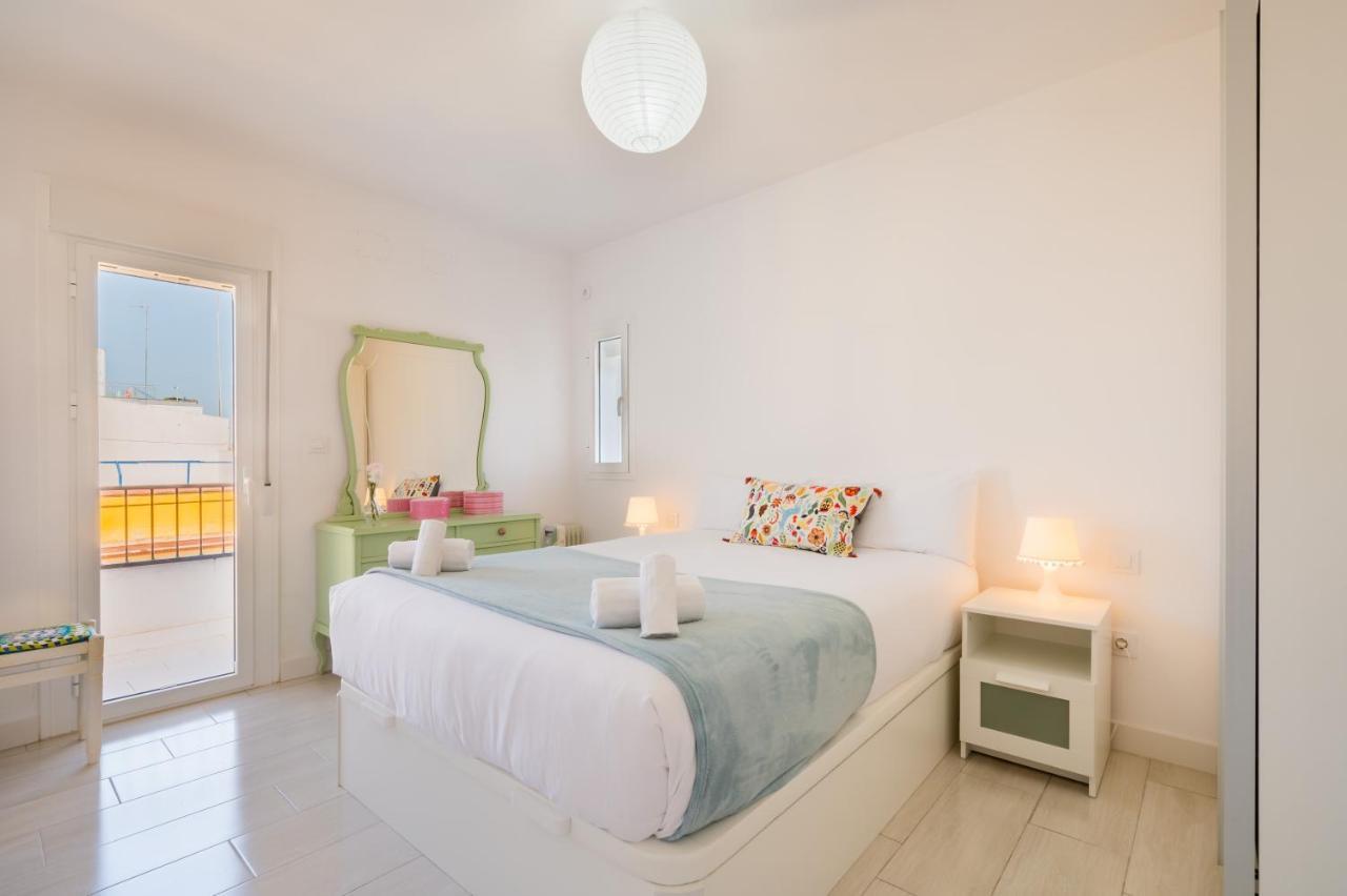 Wide And Colourful- 3Bd 1Bth- Triana Apartment Севиля Екстериор снимка