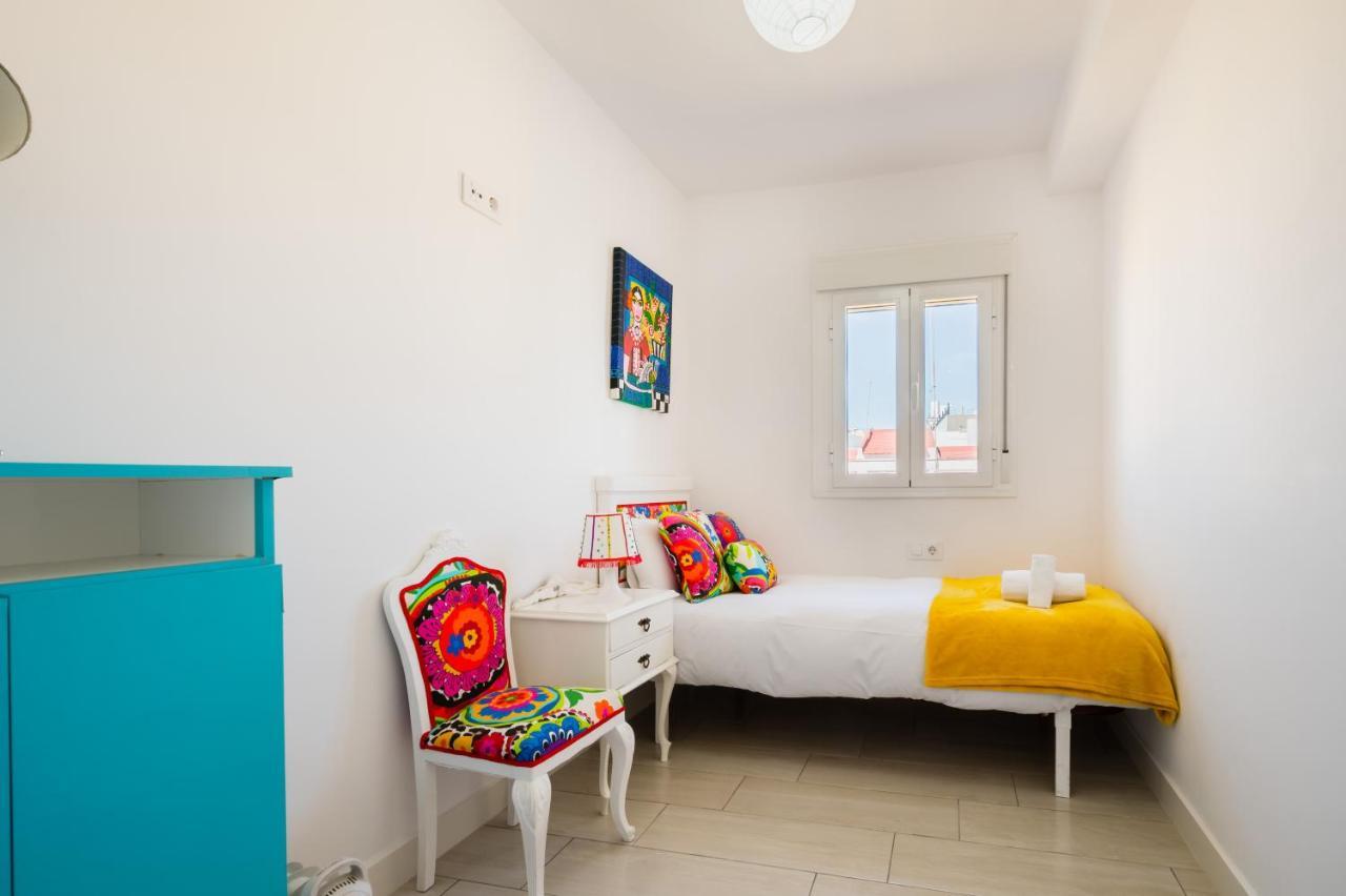 Wide And Colourful- 3Bd 1Bth- Triana Apartment Севиля Екстериор снимка