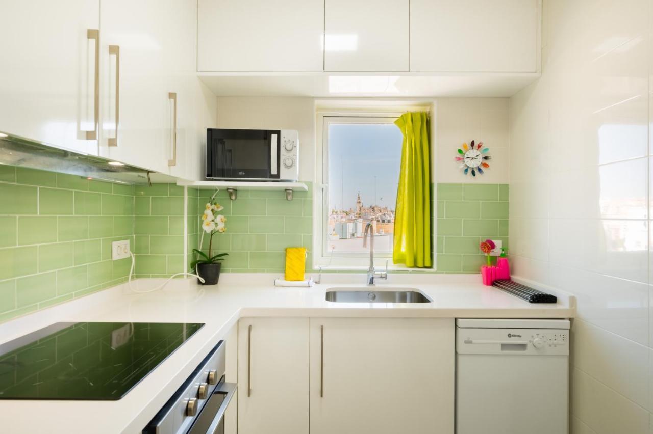 Wide And Colourful- 3Bd 1Bth- Triana Apartment Севиля Екстериор снимка