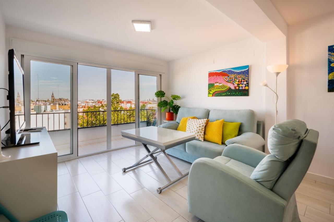 Wide And Colourful- 3Bd 1Bth- Triana Apartment Севиля Екстериор снимка