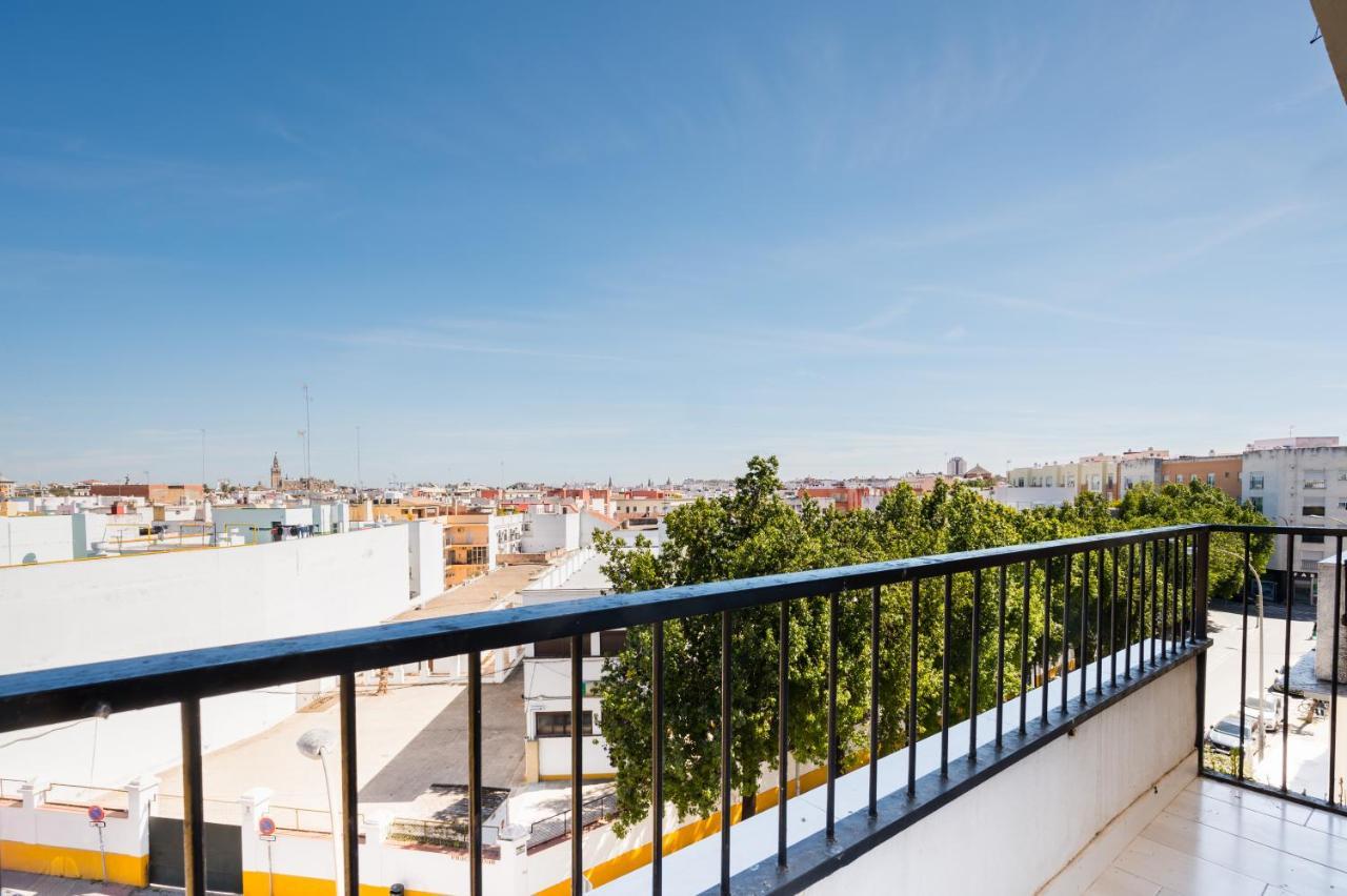 Wide And Colourful- 3Bd 1Bth- Triana Apartment Севиля Екстериор снимка