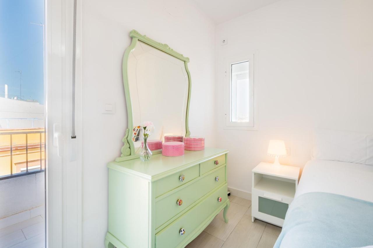 Wide And Colourful- 3Bd 1Bth- Triana Apartment Севиля Екстериор снимка